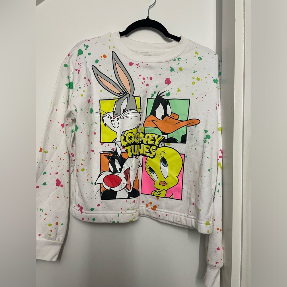 Size XL cropped looney tunes sweatshirt